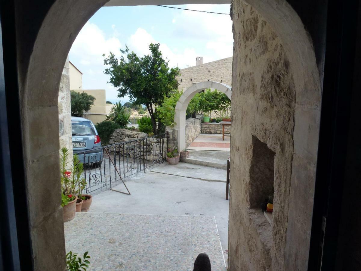 Arches Eleftherna Elefterna Exterior foto